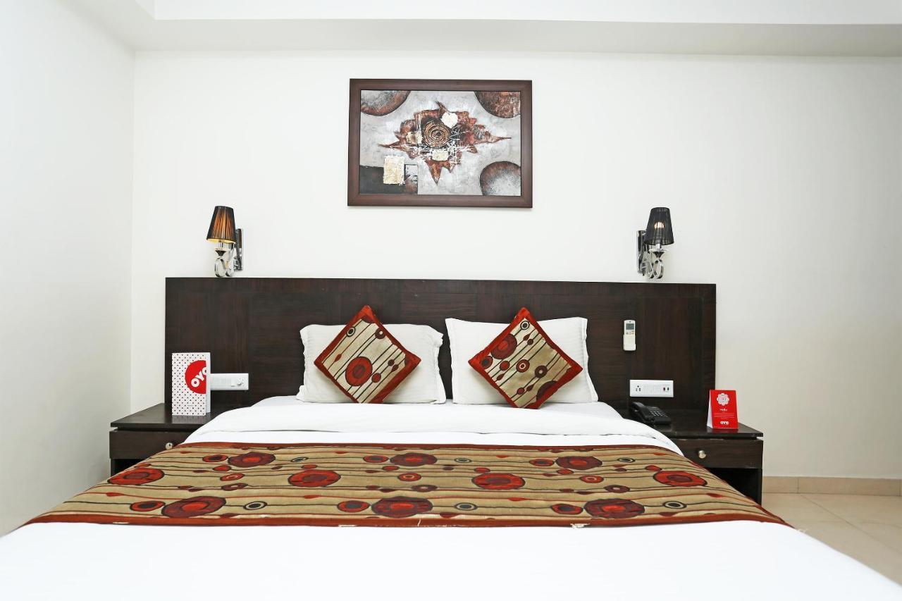 Capital O 3600 Hotel Royal Windsor Kāthgodām Exterior foto